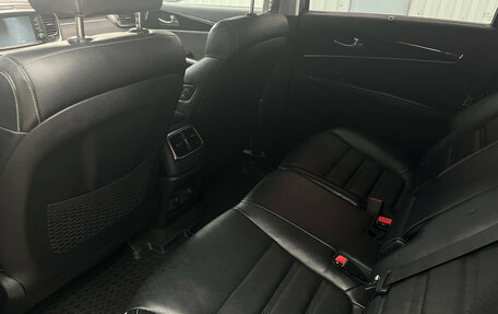 KIA Sorento III Prime рестайлинг, 2018 год, 2 100 000 рублей, 22 фотография