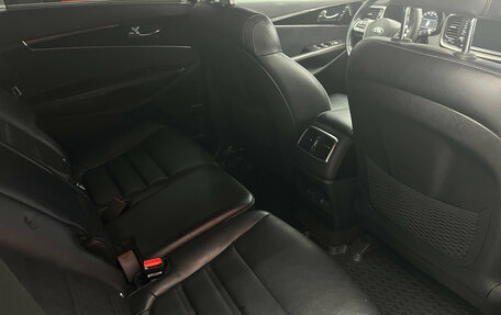 KIA Sorento III Prime рестайлинг, 2018 год, 2 100 000 рублей, 24 фотография