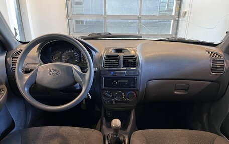 Hyundai Accent II, 2006 год, 290 000 рублей, 9 фотография