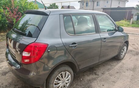 Skoda Fabia II, 2011 год, 600 000 рублей, 4 фотография