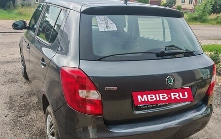 Skoda Fabia II, 2011 год, 600 000 рублей, 5 фотография
