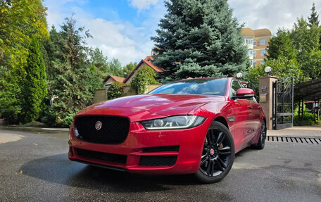 Jaguar XE I рестайлинг, 2016 год, 1 777 000 рублей, 5 фотография