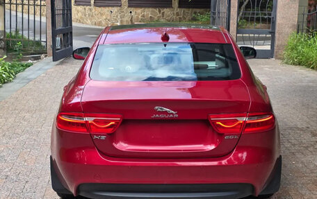 Jaguar XE I рестайлинг, 2016 год, 1 777 000 рублей, 6 фотография