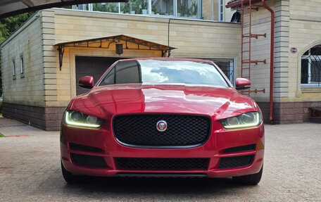 Jaguar XE I рестайлинг, 2016 год, 1 777 000 рублей, 2 фотография