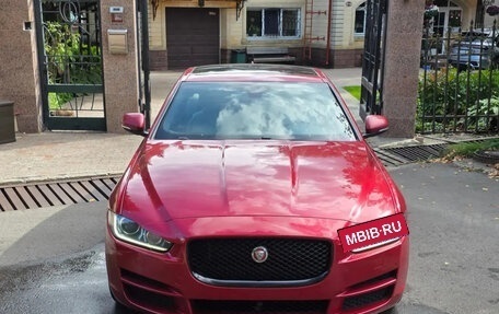 Jaguar XE I рестайлинг, 2016 год, 1 777 000 рублей, 8 фотография