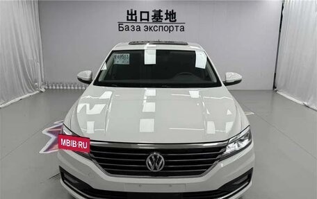 Volkswagen Lavida, 2022 год, 1 450 000 рублей, 2 фотография