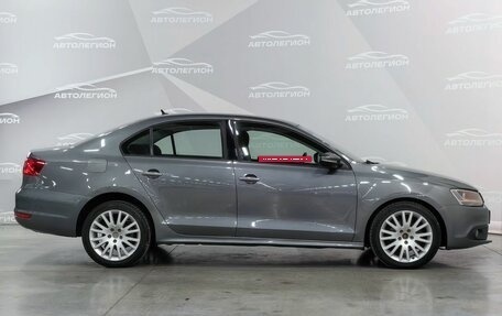 Volkswagen Jetta VI, 2012 год, 1 000 000 рублей, 6 фотография