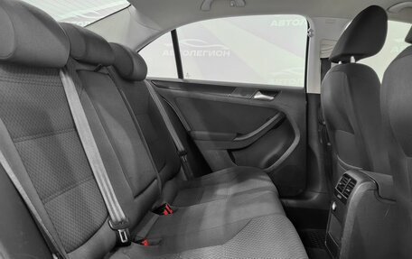 Volkswagen Jetta VI, 2012 год, 1 000 000 рублей, 15 фотография