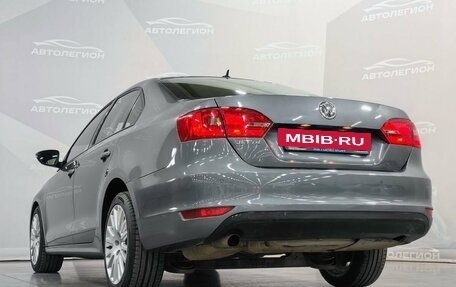 Volkswagen Jetta VI, 2012 год, 1 000 000 рублей, 23 фотография