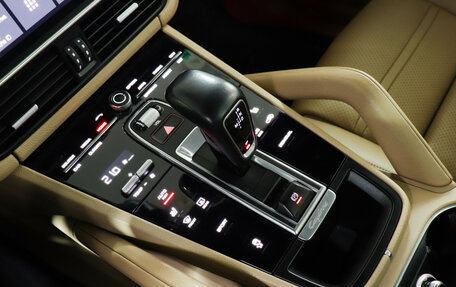Porsche Cayenne III, 2019 год, 5 999 990 рублей, 15 фотография