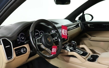 Porsche Cayenne III, 2019 год, 5 999 990 рублей, 13 фотография
