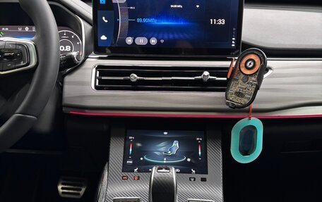Chery Tiggo 8 Pro, 2021 год, 1 890 000 рублей, 13 фотография