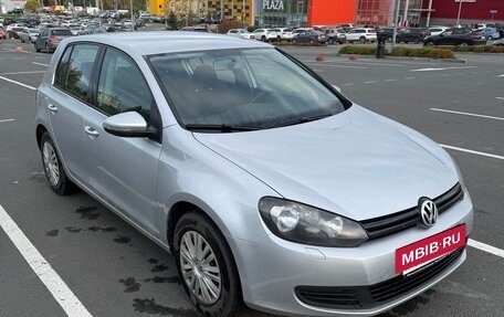 Volkswagen Golf VI, 2011 год, 770 000 рублей, 2 фотография