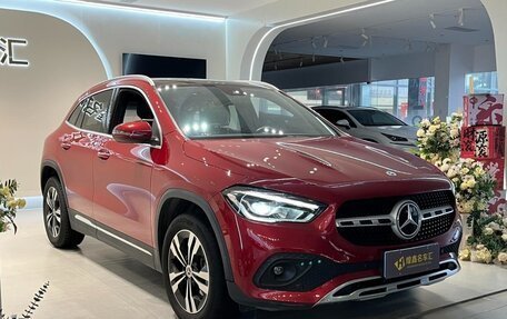 Mercedes-Benz GLA, 2023 год, 2 840 000 рублей, 1 фотография