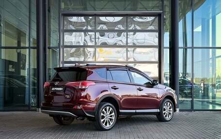 Toyota RAV4, 2016 год, 2 200 000 рублей, 7 фотография