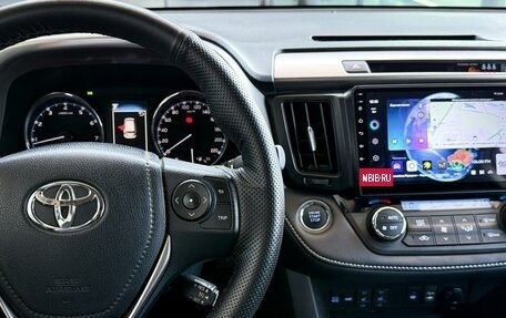Toyota RAV4, 2016 год, 2 200 000 рублей, 27 фотография