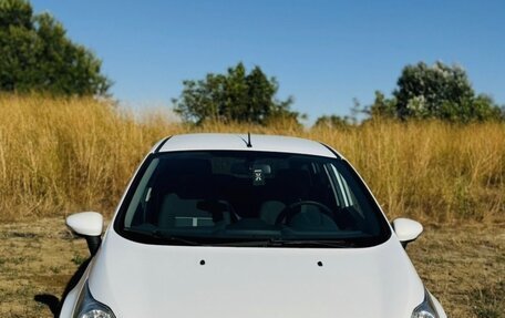Ford Fiesta, 2011 год, 830 000 рублей, 2 фотография