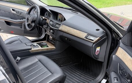 Mercedes-Benz E-Класс, 2010 год, 1 430 000 рублей, 8 фотография