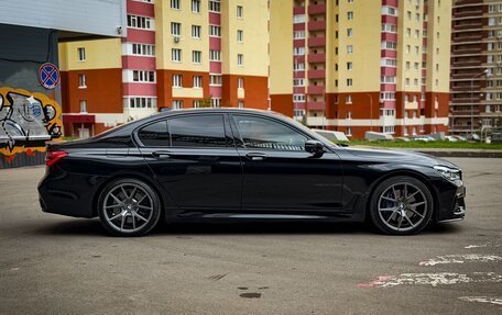 BMW 7 серия, 2017 год, 3 690 000 рублей, 8 фотография