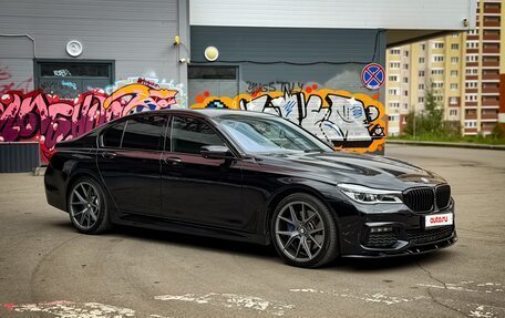 BMW 7 серия, 2017 год, 3 690 000 рублей, 9 фотография