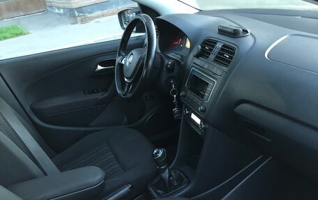 Volkswagen Polo VI (EU Market), 2018 год, 950 000 рублей, 6 фотография