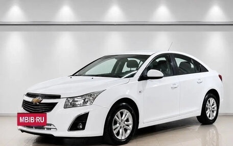 Chevrolet Cruze II, 2013 год, 579 000 рублей, 3 фотография