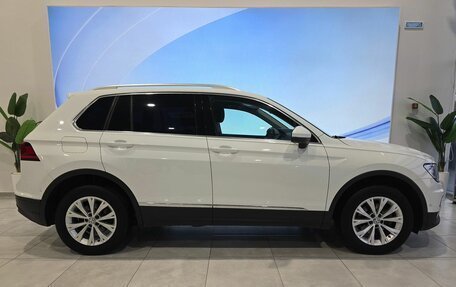 Volkswagen Tiguan II, 2017 год, 2 099 000 рублей, 4 фотография