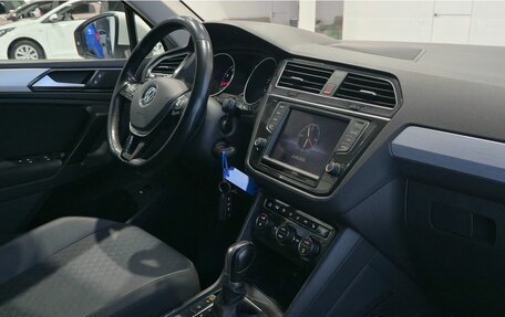Volkswagen Tiguan II, 2017 год, 2 099 000 рублей, 14 фотография