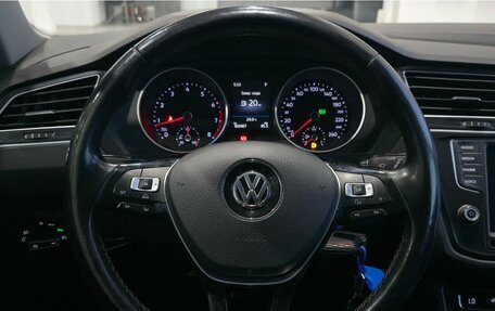 Volkswagen Tiguan II, 2017 год, 2 099 000 рублей, 17 фотография