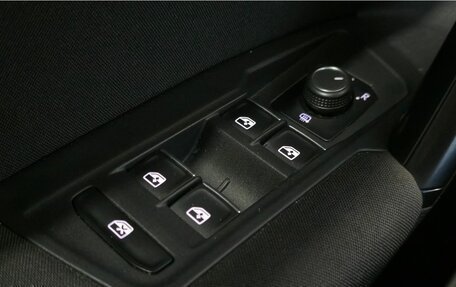 Volkswagen Tiguan II, 2017 год, 2 099 000 рублей, 28 фотография