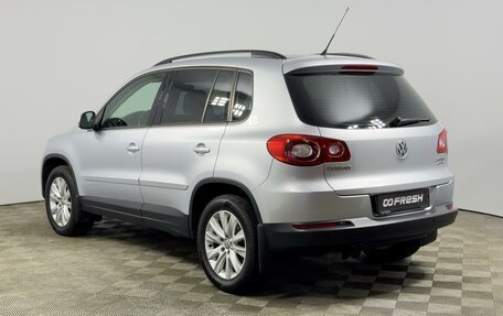 Volkswagen Tiguan I, 2010 год, 1 243 100 рублей, 2 фотография