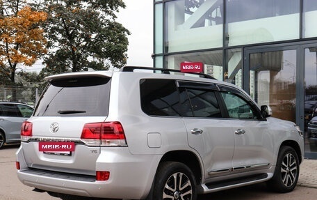 Toyota Land Cruiser 200, 2015 год, 6 000 000 рублей, 4 фотография