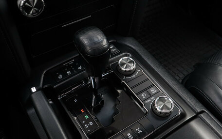 Toyota Land Cruiser 200, 2015 год, 6 000 000 рублей, 11 фотография