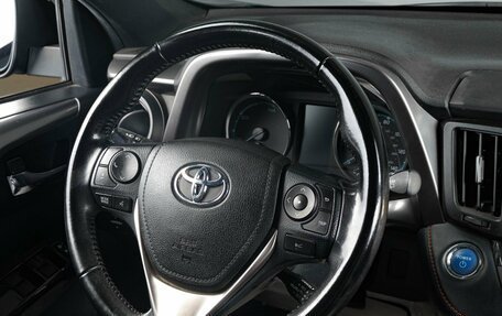 Toyota RAV4, 2018 год, 2 949 000 рублей, 12 фотография