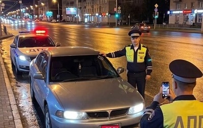 Mitsubishi Diamante II, 1996 год, 150 000 рублей, 1 фотография