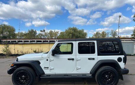 Jeep Wrangler, 2022 год, 4 500 000 рублей, 2 фотография