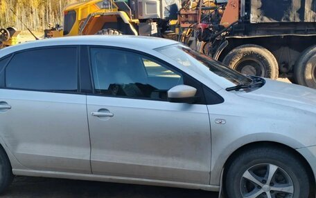 Volkswagen Polo VI (EU Market), 2012 год, 500 000 рублей, 3 фотография