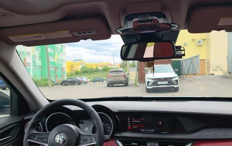 Alfa Romeo Stelvio, 2019 год, 3 100 000 рублей, 13 фотография
