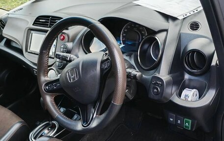 Honda Fit Shuttle I рестайлинг, 2014 год, 1 250 000 рублей, 11 фотография