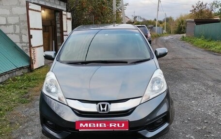 Honda Fit Shuttle I рестайлинг, 2014 год, 1 250 000 рублей, 16 фотография