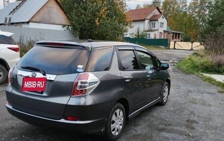 Honda Fit Shuttle I рестайлинг, 2014 год, 1 250 000 рублей, 2 фотография