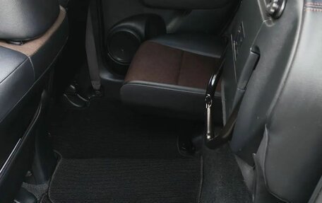 Honda Fit Shuttle I рестайлинг, 2014 год, 1 250 000 рублей, 21 фотография