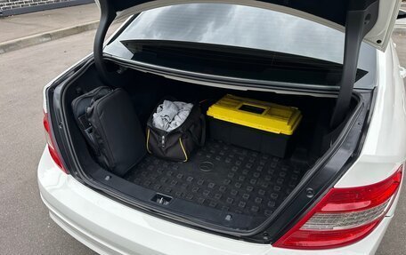 Mercedes-Benz C-Класс, 2008 год, 1 300 000 рублей, 14 фотография