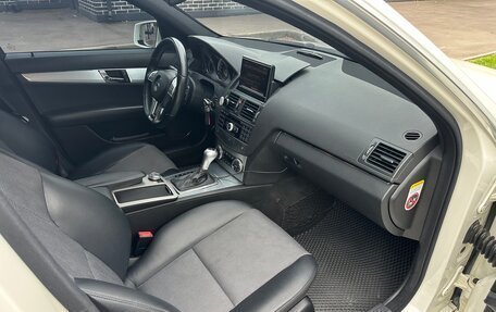 Mercedes-Benz C-Класс, 2008 год, 1 300 000 рублей, 12 фотография