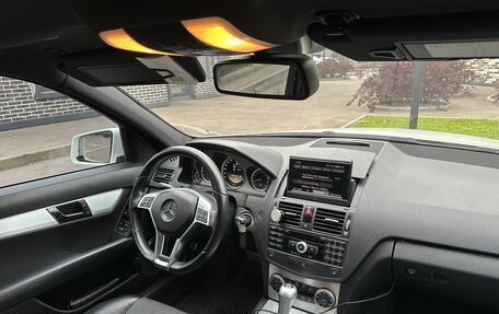 Mercedes-Benz C-Класс, 2008 год, 1 300 000 рублей, 13 фотография