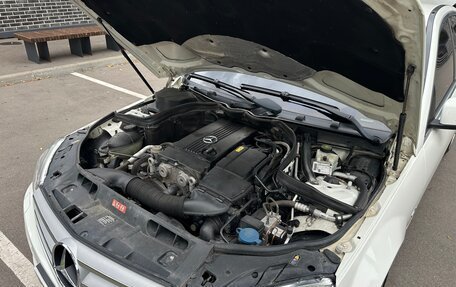 Mercedes-Benz C-Класс, 2008 год, 1 300 000 рублей, 15 фотография