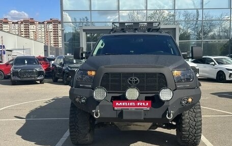 Toyota Tundra II, 2008 год, 5 000 000 рублей, 3 фотография