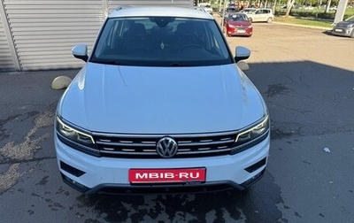 Volkswagen Tiguan II, 2019 год, 2 900 000 рублей, 1 фотография