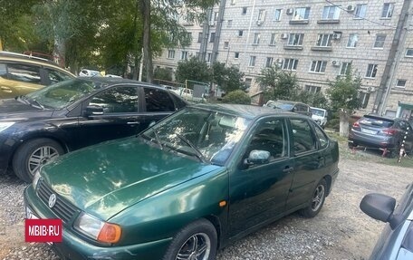 Volkswagen Polo III рестайлинг, 1997 год, 169 000 рублей, 2 фотография