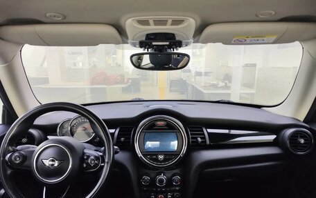MINI Hatch, 2018 год, 1 282 000 рублей, 5 фотография